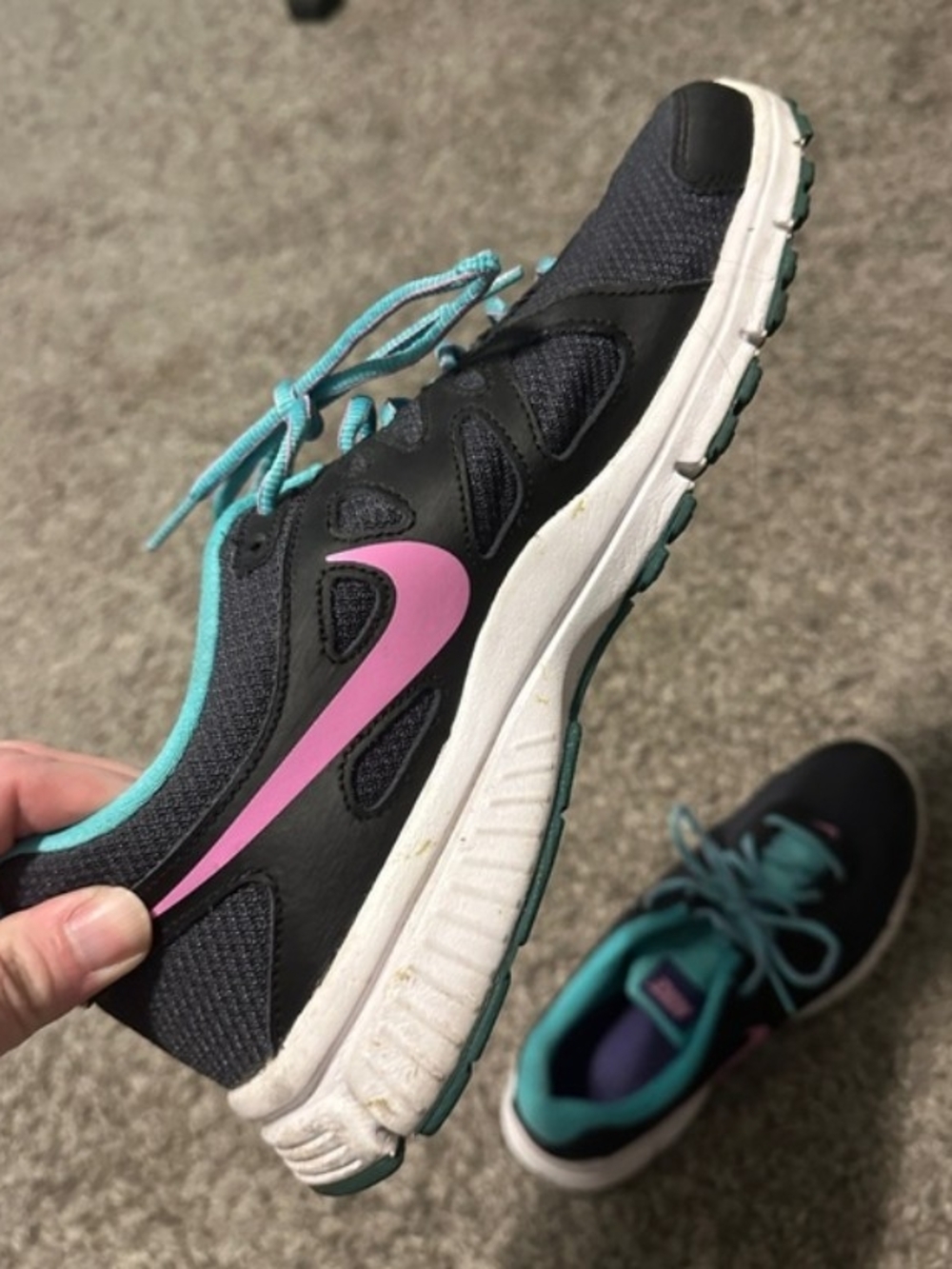 Nike Revolution 2 Running Shoes Womens Size 12 Black Pink Teal 554900-025